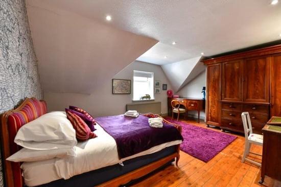 Quirky 4 Bedroom Apartment With Terrace Cardiff Exterior foto